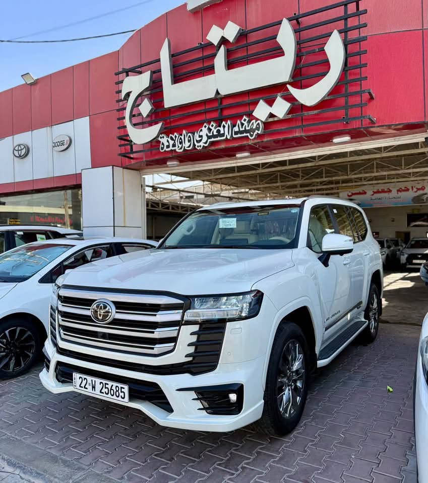 لاندكروزر  GXR Limited,s   2026
ضمان ساز 
عداد فقط 1,000 كم | بحالة الزيرو 

فول مواصفات
محرك 4000  V6 تنفس طبيعي
نظام السلامة المتطور Toyota Safety Sense (TSS)
رادار ومنظومات أمان متطورة
مثبت سرعة تكيفي
نظام التحذير من الاصطدام
نظام المحافظة على المسار
4 كامرات 360 درجة
انارة داخلية لدات 
وباقي المواصفات معروفه من تويوتا

🛡️ ضمان 5 سنوات من تويوتا 
🔧 صيانة مجانية لغاية 40,000 كم

🔥 عداد 1,000 كم فقط!
سيارة بحالة الزيرو وفرصة مميزة جداً لعشاق ملك الطرق لاندكروزر 

العنوان : بغداد - معارض البياع - الشارع الرئيسي

رقم اربيل بأسمي تحويل مباشر

للتواصل : ***********
***********
