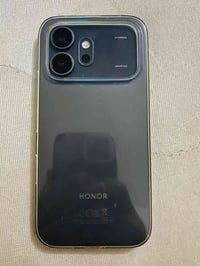 Honor 600 للبيع هونر ٦٠٠  استعمال ٦ أيام فقط ، نظافه ١٠٠٪ ذاكره ٢٥٦ عش...