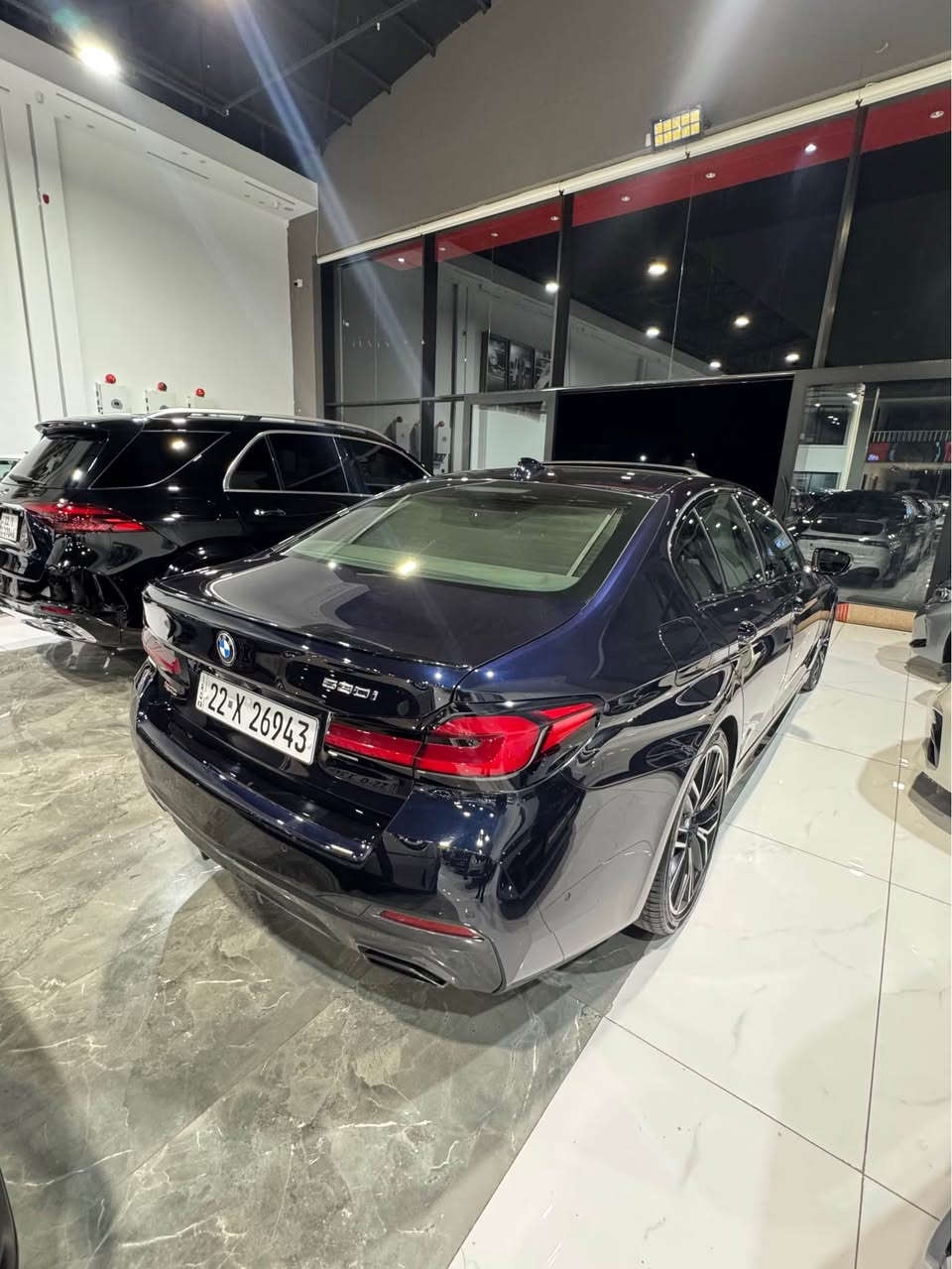 بي ام 530i • ٢٠٢٢ • بلاك ايدیشن