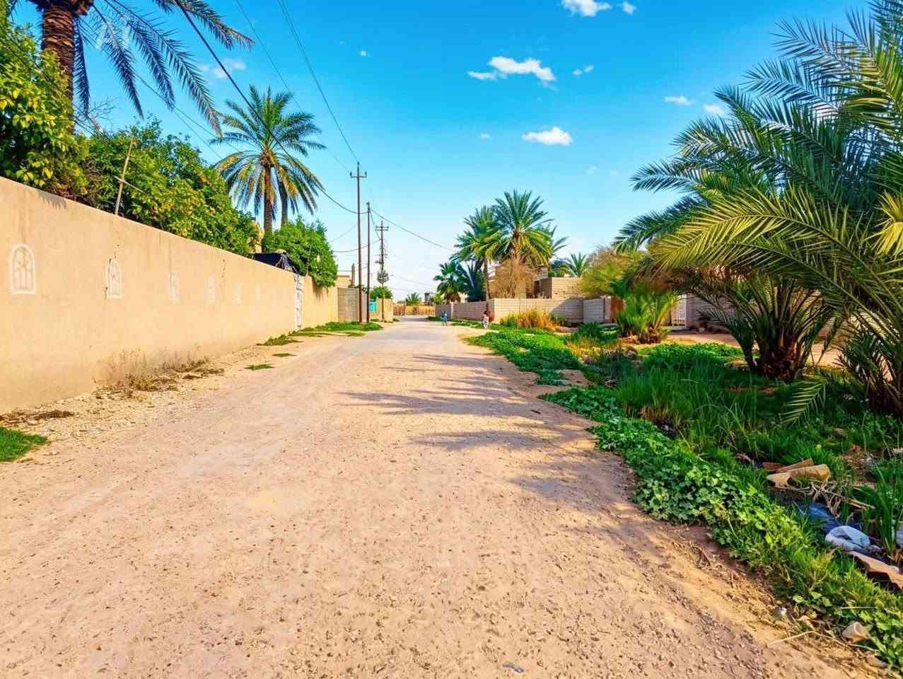 بسم الله الرحمن الرحيم
اعلان عن بيع قطع اراضي  
تم الاتفاق مع شركه البناء للمقاولات
بناء بالنقد والاقساط حسب الاتفاق  
على كافة الاخوه في مجمع الحمداني ومن يرغب في البناء الاتصال والتواصل مع الارقام
***********
***********

 ((((((((((ملك صرف زراعي ٢٥ )))))))))
 (((((مجمع الحمداني)))))))

اكمال الفرع الاول بالمقرنص    بفضل الله .... 
ان شاء الله تكملت الفرع الثاني والثالث خلال ايام معدوده 
اغتنم الفرصه وسارع باستثمار شراء قطع اراضي    في موقع
 مميز متوفره كل الخدمات 
مجمع الحمداني الانسب والاجمل 
ماء 
كهرباء اناره ذكيه
شوارع مقرنص اجمل من التبليط
ملك صرف زراعي ٢٥ + اقرار كاتب عدل
يبعد عن الشارع العام ٥٠م
الاسعار مناسبه حاليا
تبداء من ١٤ مليون  الى ٢٠ مليون  حسب القرب 
علما القطع مقسمه ٢٠٠م
العنوان الخالص نهاية شارع الجنسيه 
جديدة الاغوات شارع الطباخ ابو محمد العزاوي 
تبعد عن الشارع العام ٥٠ م
للاستفسار  مع ابو عراق
***********
***********
