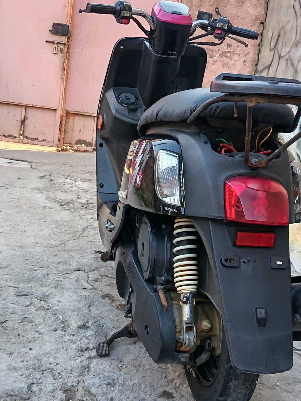 بوليس • كفالة • ٢٠١٣