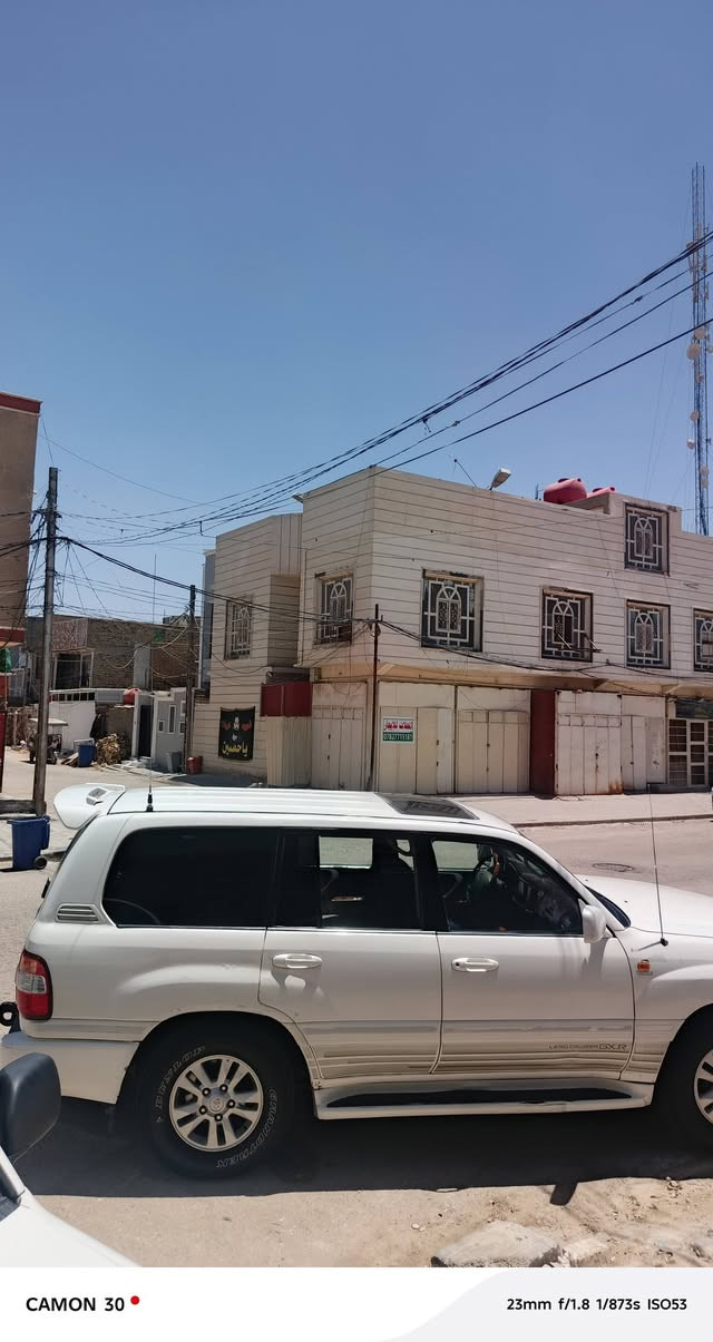 السلام عليكم البيع مكينه كير اكسن كفاله السياره صبغ عام كير تماتيك جام أتو تبريد ثلج 3قطع رقم إنكليزي بسمي مكينه  6V مداور مباشر العنوان النجف السعر ١٣٠ وبيهه مجال ***********

نص مكتوب في الصور:
- CAMON 30  23mm f/1.8 1/2481s ISO52
- CAMON 30 23mm f/1.8 1/873s ISO50
- CAMON 30 23mm f/1.8 1/873s ISO53