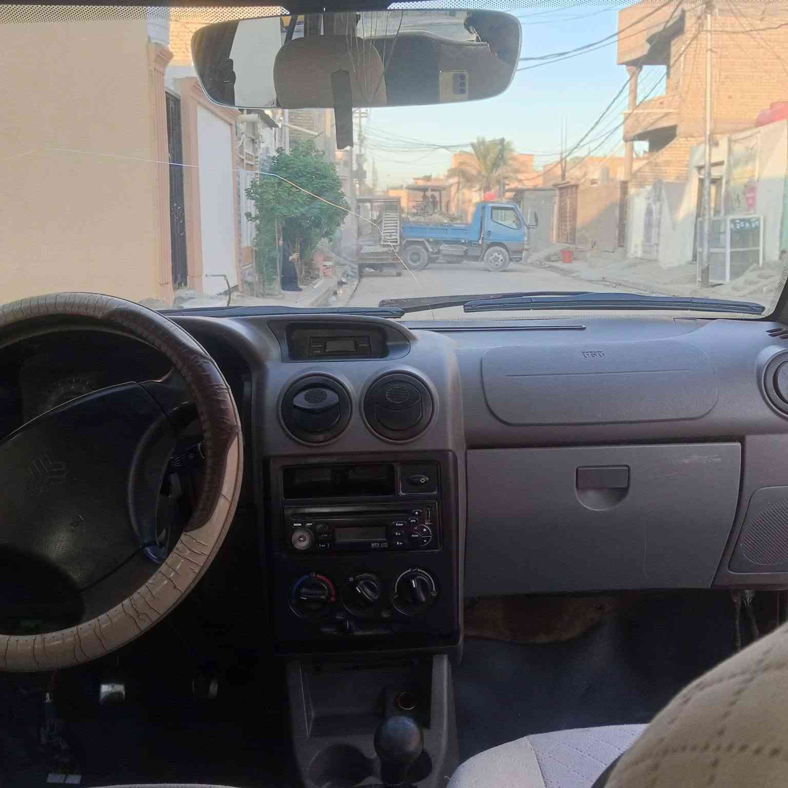 سلام عليكم سايبه مديل 14 بسمي تحويل ثاني يوم رقم كربلاء السعر 20وبيهه مجال للتواصل ***********
