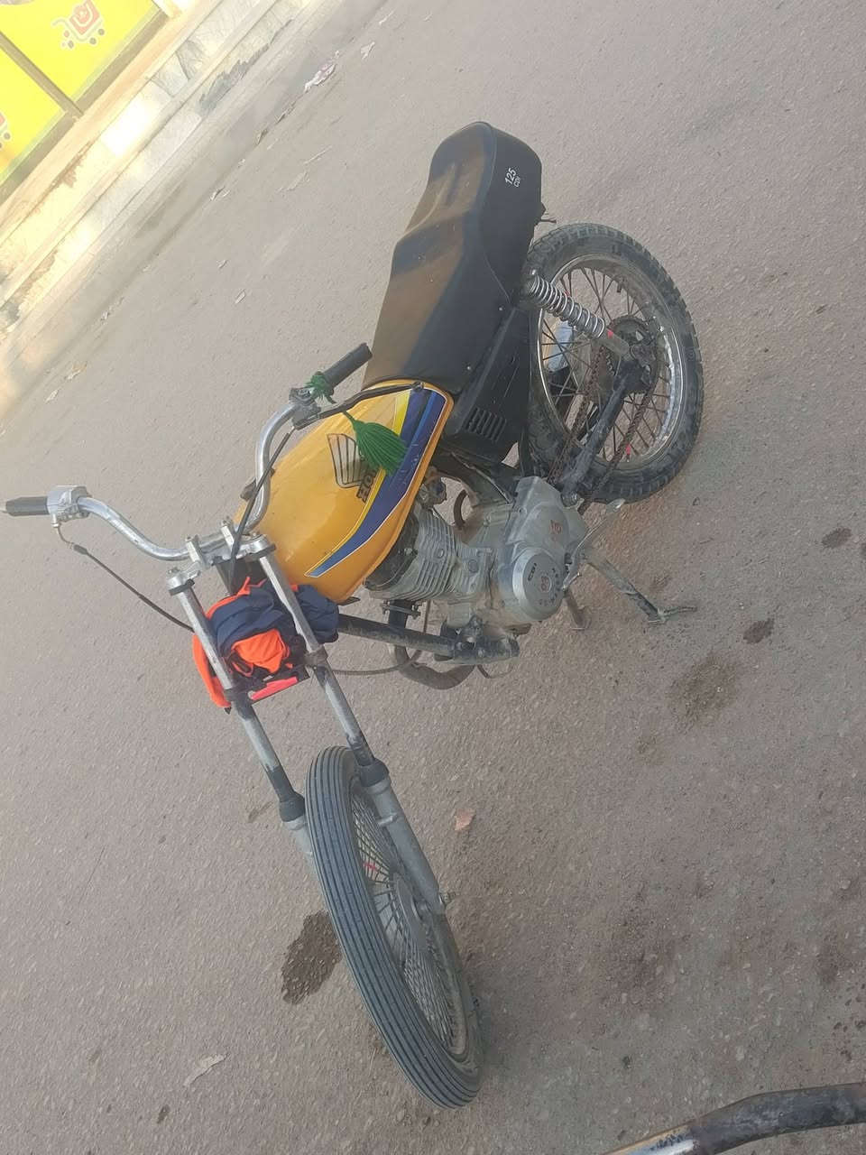 سلام عليكم شباب دراجه اربعه كير نظيفه جدا للبيع مكفوله سعره قفل 175المكان نجف  شارع الكوفه @***********
