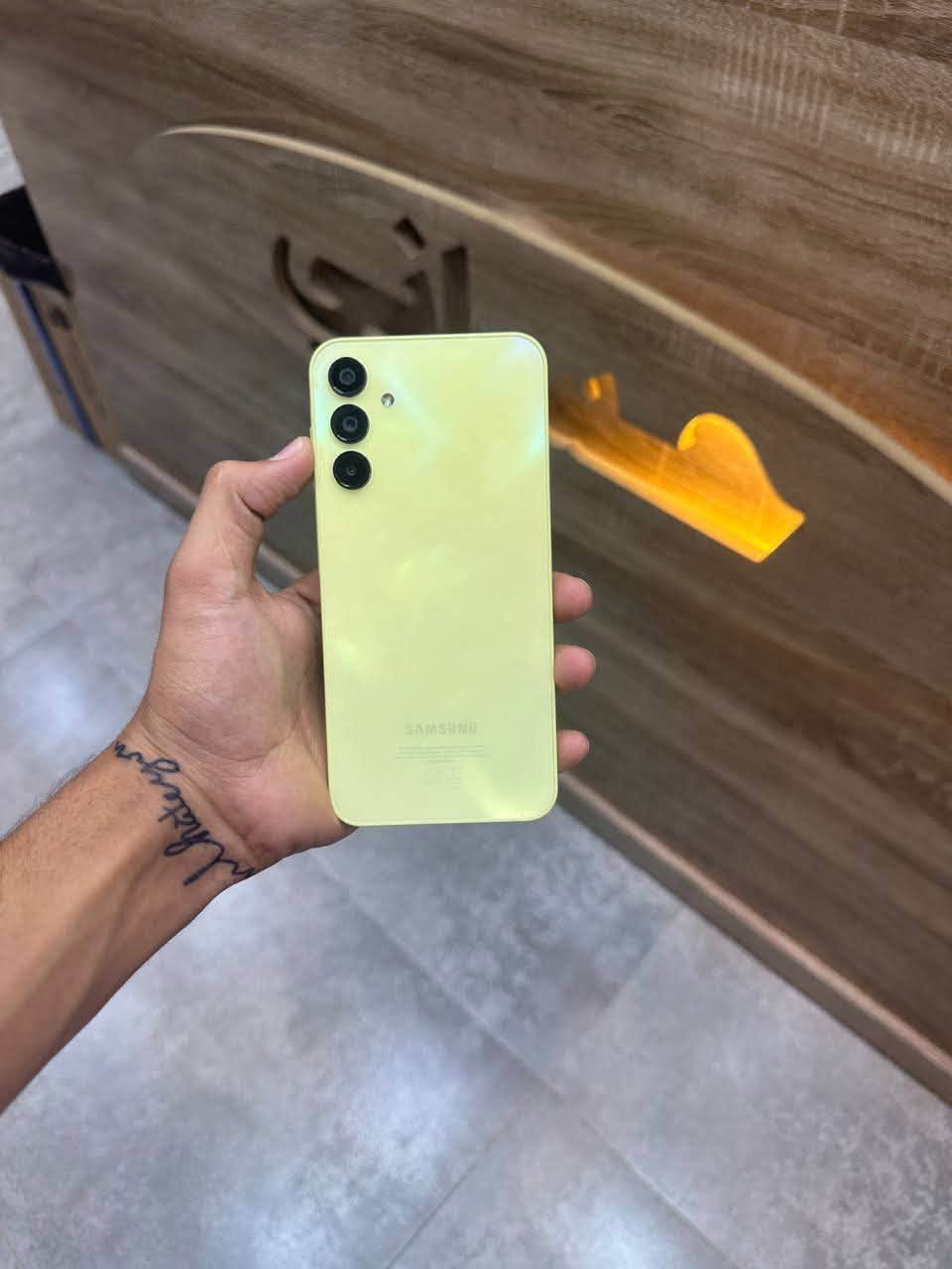 📱 سامسونج A15

💾 الذاكرة: 128GB
🧠 العشوائية: 6GB
✨ مستخدم نضيف جداً

💰 السعر: 165 ألف فقط 🔥

📍 ديالى ▪ المقدادية ▪ حي المعلمين
📞 للتواصل: ***********
