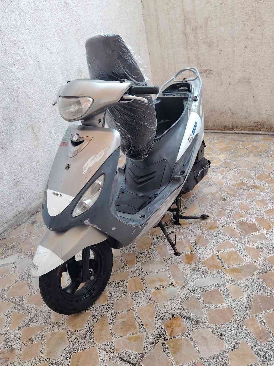 ماكس منغولي لبيع وراق ابسمي مكينه مفتوحه مبدل ابس ولفات دراجه مال وكيل هس طالعه كله ختم واحد شغاله سلف وهندر شلعه ومشى مكينه حلوه سعره اب 650 وأبيه مجال *********** مراسله واتساب
