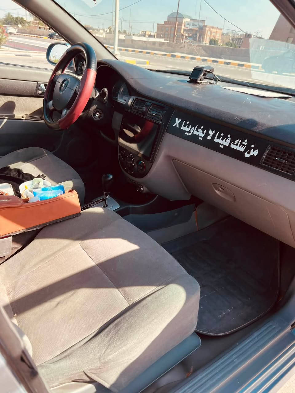 اوبترا موديل ١١
رقم ذي قار باسمي
كير محرك تبريد خير من الله
تبديل قبق الجنطة بدون دواخل
تصليح باب خلف السائق شي قليل
السعر ٦٠
***********
