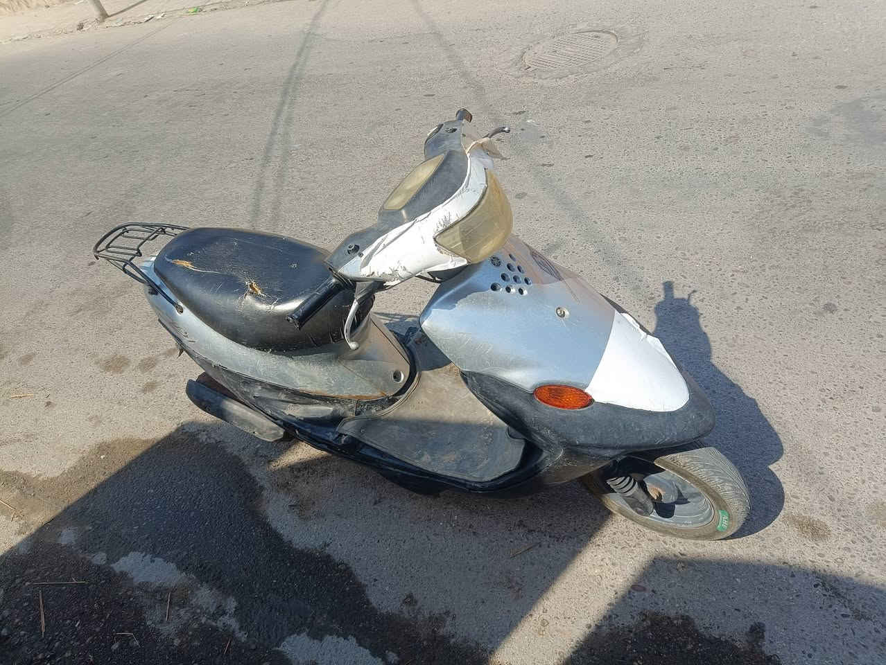 سلام عليكم بيجي  للبيع ٢٢٥وبيها مجال كهربايات شغاله ضويات هورن شاصي على شرط   ***********
