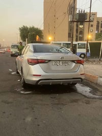 نيسان سنترا البيع موديل ٢٠٢١ ماشيه ٩٠الف  سعر ١١٠ رقم 07737787602