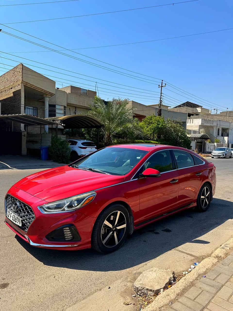 السلام عليكم اخوان  
سوناتا 2019 GDI sport للبيع رقم اربيل ماشيه 88,000 ميل وارد امريكي كشنات نصف جلد شاشة رادار كاميرا خلفيه فتحة سقف شفتات الخ ..
ضرر السيارة جاملغ خلفي وباب خلفي والحادث موجود بالصور سعر السيارة 14,500 يعني 145 ورقة قفل ليحب يتواصل على هذا الرقم ***********
