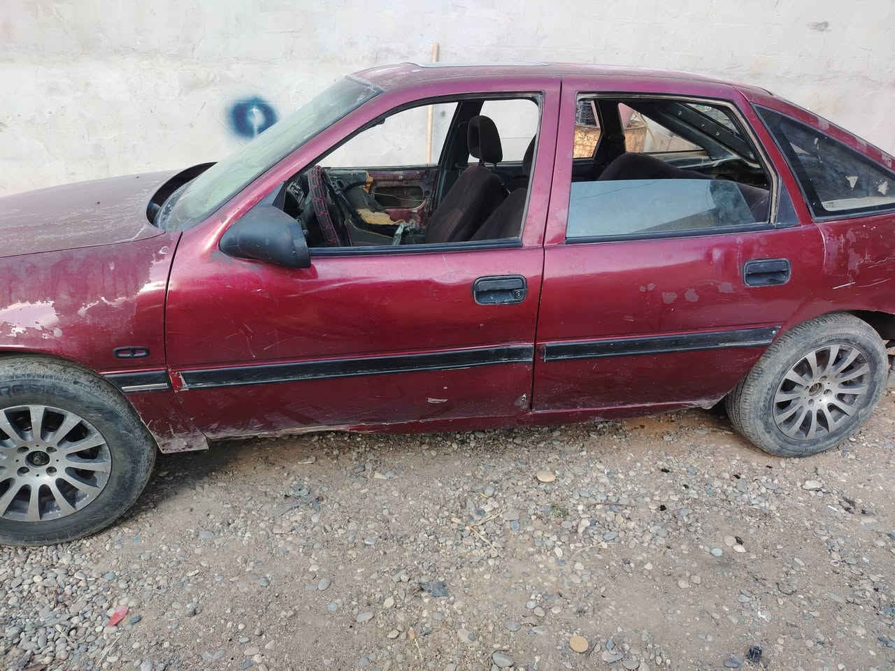 لابيع فكتره شرعي مدلاه مكفوله عشاير مكفوله حكومه مكان موصل ***********
