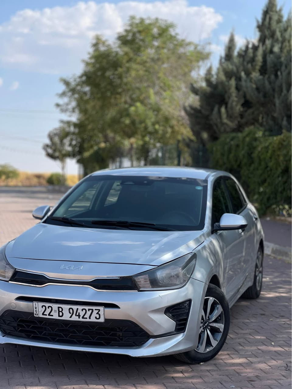 � للبيع كيا ريو LX موديل 2022
 
✅ السيارة بحالة جيدة
✅ الحادث: بوند جملوخ (صبغ )، بدون دواخل
✅ مواصفات فئة LX:
✅فول 
✅بصمه

* محرك 1.6 لتر
* ناقل حركة أوتوماتيك
* شاشة مع Apple CarPlay وAndroid Auto
* كاميرا خلفية
* تحكم بالمقود
* مرايا كهربائية
* نظام ABS ووسائد هوائية
* تكييف ممتاز

💰 السعر: 108 ورقة، مجال بصيت

📞 للاستفسار:
[***********]

📍 عقره – مدينة المعارض اكر, نينوى
