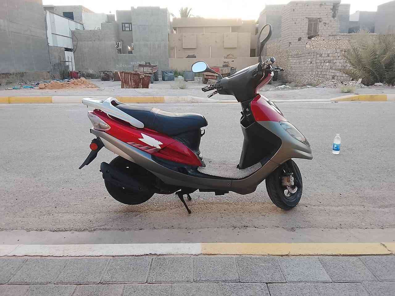 سلام عليكم موطور سايم رص ابو عيون السعر 450 الستفتار رقم ***********
