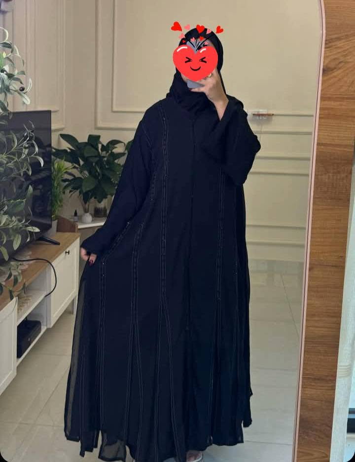 عبايات خليجي تجنن خامه ونضافة الحجز والتفاصيل على هذا الرقم ***********

نص مكتوب في الصور:
- Abaya_lady99 ٠ منذ 14 س
- Abaya_lady99 · منذ 14 س
- Abaya_lady99 ١٤ س منذ