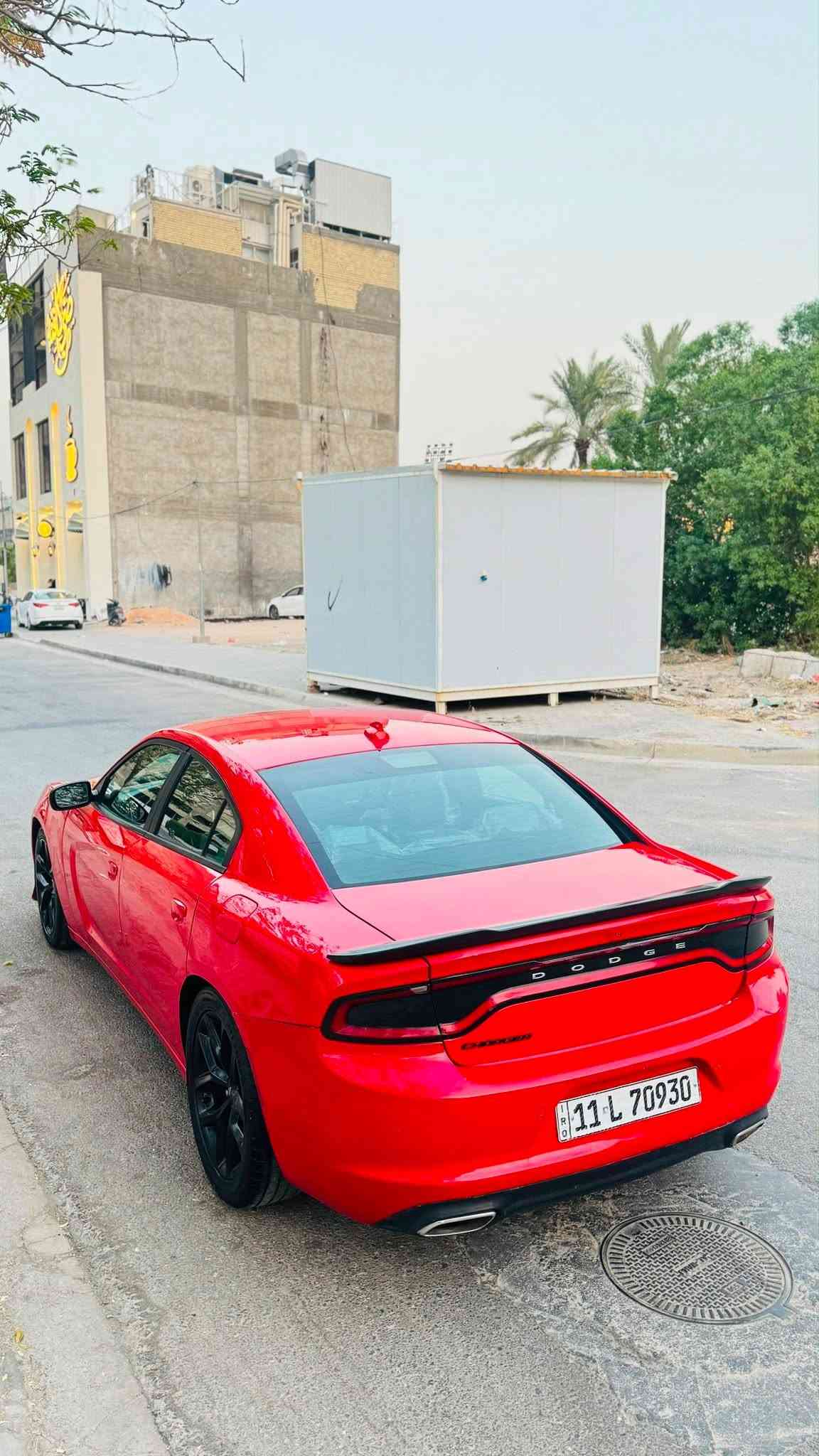 جارجر SXT. 2019
مكينه 3600 تو ويل

سعر 159
حادثه فقط جاملغ ب امريكا
بل عراق بيه مكانت صبغ ابيع حزام
صور حادثه بل منشور كلش بسيط

موصفات 
1-شاشه كبيره
2-تحكمات ستيرن
3-رادارات جانبيه
4-خزن ميموري 
5-ستيرن كهرباء
6-كشنات كهرباء 
7-كشنات جلد +تدفى تبريد 
8-لايت زينون
9-كير مكينه كله جاهز
10-تبريد ثلج ❄️ 
11-حداديه جديده
12-اكسل جديد
13-رقم بغداد نكليزي
هزه وسنويه ورقام جدد

مكاني كربلاء 
رقمي ***********

( فقط بيع بدون مراوس وشراي يتصل على رقم)
