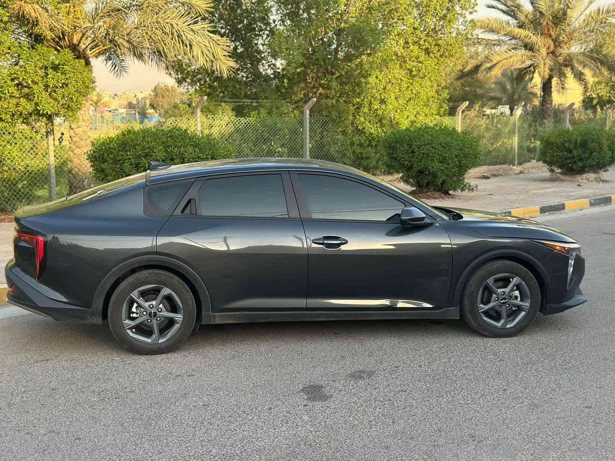 للبيع K4 2025
كي فور 

موديل 2025 

نص فول 

شاشه جبيره تحكمات استيرن 

صندوق كهرباء 

ثلاث كامرات 360 

ا (129) وبيه مجال  وماكو هيج سعر بل سوك 

حره بدون ارقام منفيس بسمي 

الاتصال (***********)

