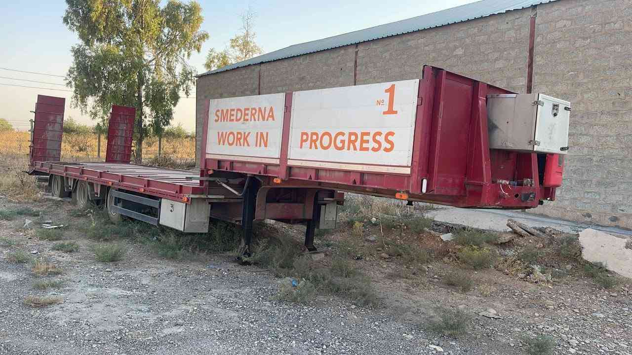 ***********
