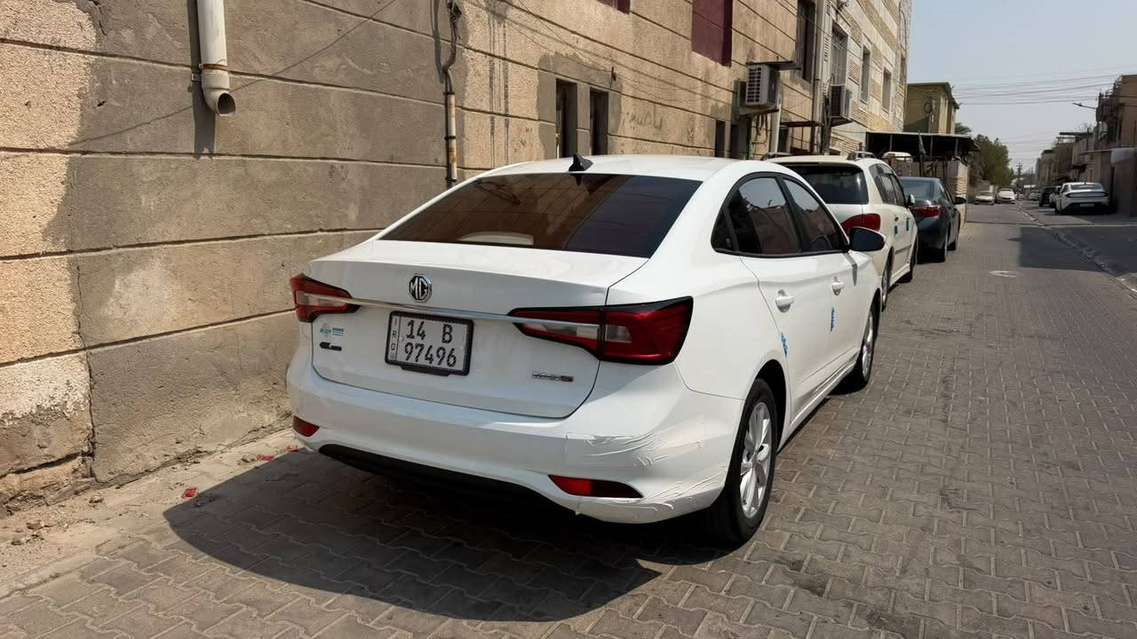 MG5 موديل 2024
سيارة جاهزة من كلشي مكفوله عدا طخه بالباب خلف السائق بسيطة جداً السيارة تحويل مباشر السعر 95 وبيها مجال بسيط ***********

