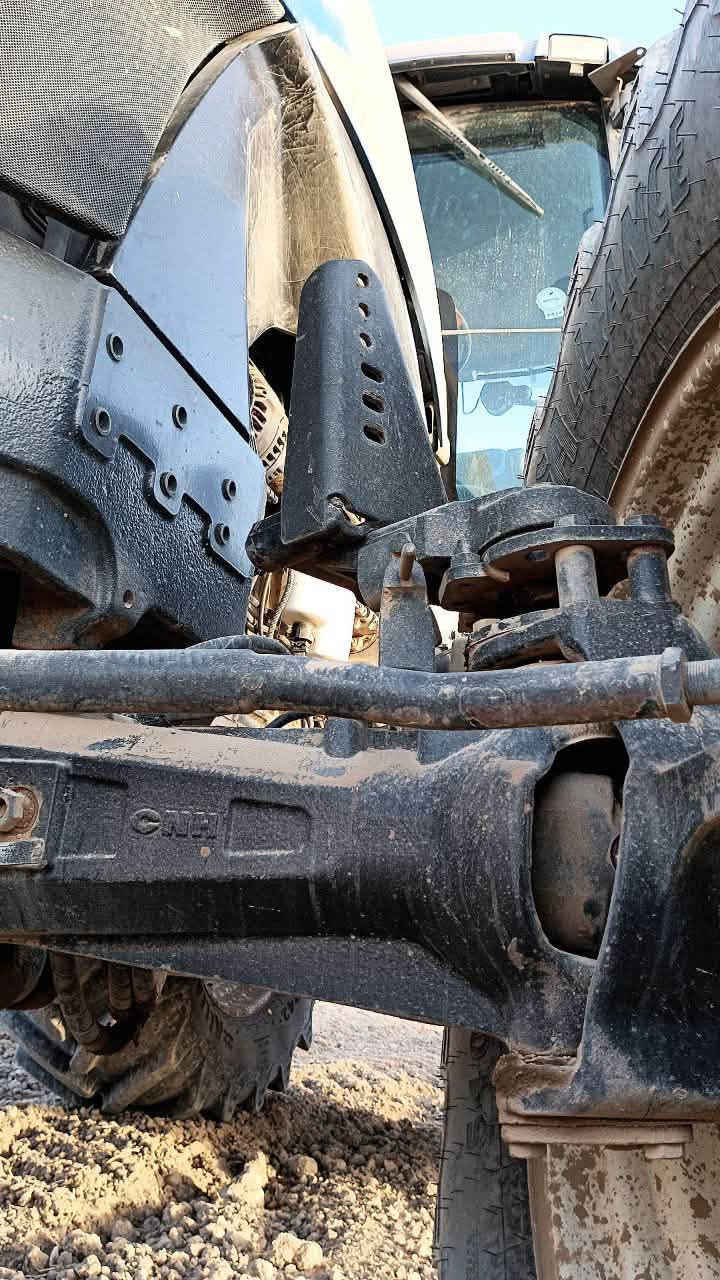 � للبيع حصراً – نيوهولند T7.40 🚜

🔹 سنة الصنع: 2010
🔹 التايرات: تخم تاير، بحالة جيدة جداً
🔹 المكينة: نظيفة وممتازة
🔹 الملكية: الماكنة باسمي، والتحويل أصولي
🔹 المكان: واسط – قضاء الصويرة
🔹 السعر: مناسب وقابل للتفاوض للجادين فقط

📞 للطلب والاستفسار:
***********
***********

ماكنة نظيفة وتستاهل المشاهدة 👌
البيع للجادين فقط
