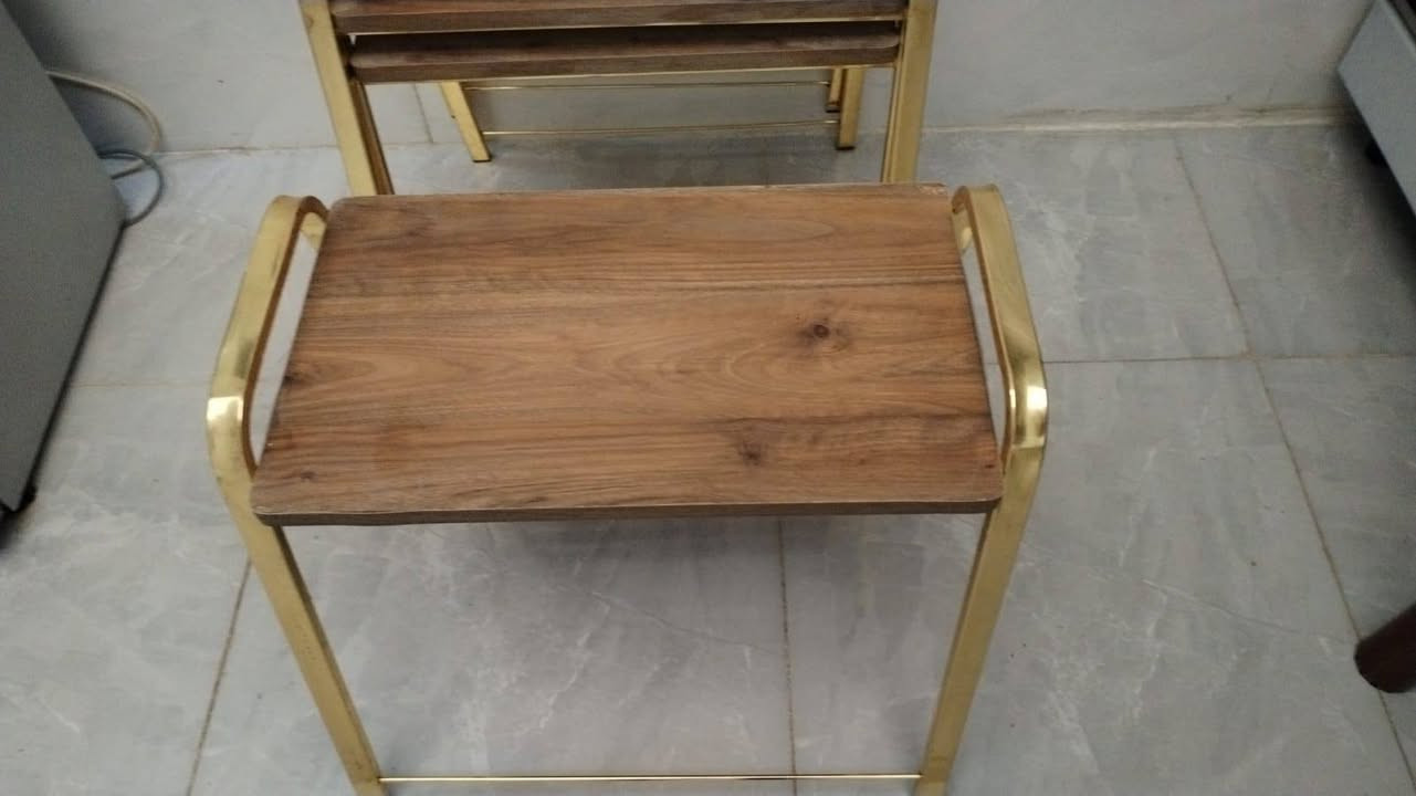 السلام عليكم اربع طبلات البيع سعر 30 رقم ***********
