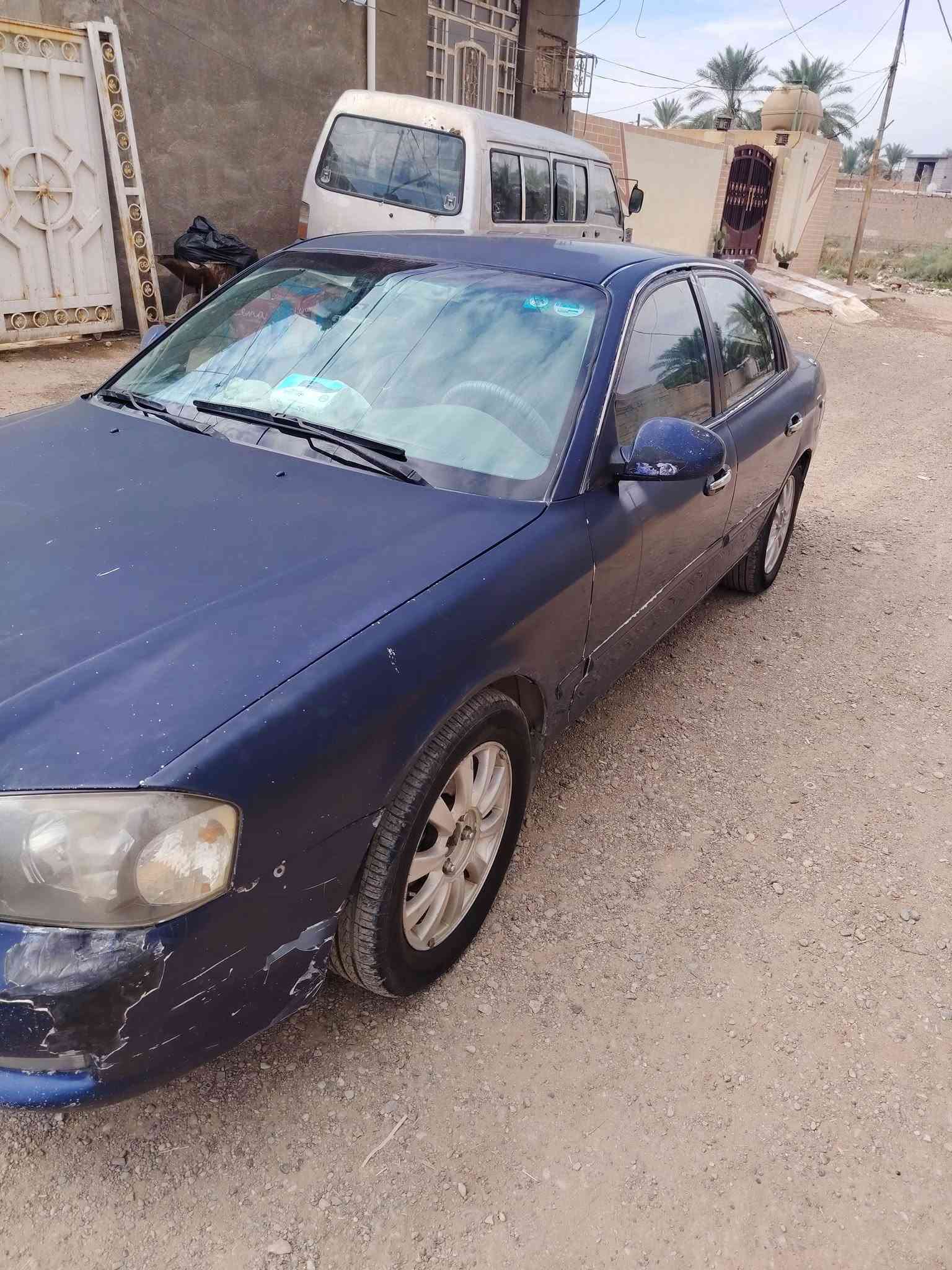 كيا اوبتيما وفود 2002
مكينه V6 2700
مكينه جديده مضومه تبريد جديده راديترات تبريد وحماوه جديد باتري جديد تخم تاير صدرها حلو كامرا اماميه وخلفيه غرفتها حلوه سنتر لك رقم بغداد بأسمي حته تحويل مباشر السياره جاهزه السعر 53 وبي مجال 
رقم الهاتف *********** 
مكان السياره ديالى الخالص
