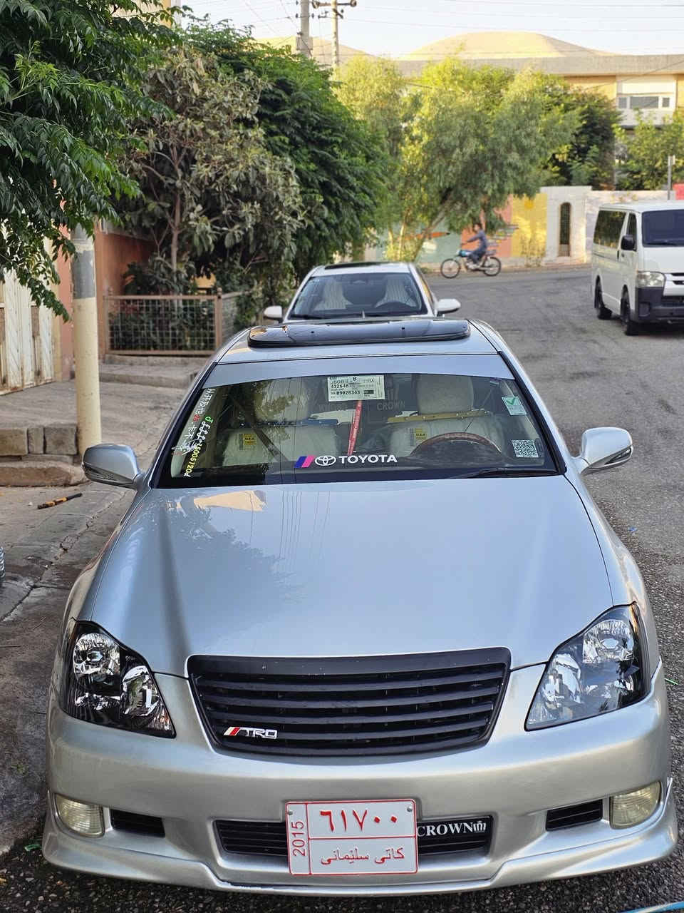 سەرەتابەناوی خوای گەورە
🚗 شاهینە ٢٠٠٥ بۆ فرۆشتن
سەیارەکە 2005 کراوە بە2007
🔹 ڕەنگ: سلڤەر ناو زەرد 
🔹  ساغ ساغ 182
 کۆدی بۆکراوە هەر کاتێک کڕیت ئەیکەم بەناوتەوە
●سەیارەکە پاکە ماڵی دۆستە
🔹 گیڕ و مەکینە بەشەرت،
 تەبرید ساردو❄️ گەرم بەشەرت🔥
●٣ دوگمە،
● ٣ پەردە،
● کامیرا و حاسە،
 ●کوشن جلد و هیتەر،
● سەلاجە،
● دەعامی بۆ کراوە بە ٢٠٠٧ 
●، ٥ بەسمە،
 ●سلاید، ٤ تایە و ویلی لۆکە
●جوانکاری بۆ کراوە.
●بەشەرتی هەموشتێ دوکەڵیشی نییە
💰 نرخ: 83گەڵاو مەعامەلەیەکی برایانە
📍 شوێن: سلێمانی
📞 بۆ زانیاری زیاتر: ***********
