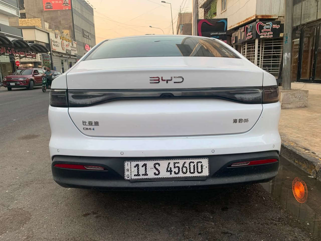 السلام عليكم
سيارة bydseal 2025  سيل 5 ماشية 17 الف نظيفه  بيها بارد جاملغ امامي عكس السايق وحادثها صندوك ومتبدل اصلي من بي واي دي زيرو والباقي كله مكفول 
السعر ١٩ و ٨٠٠ وبيها مجال بسيط 
الشراي يتصل ع الرقم فقط ***********
