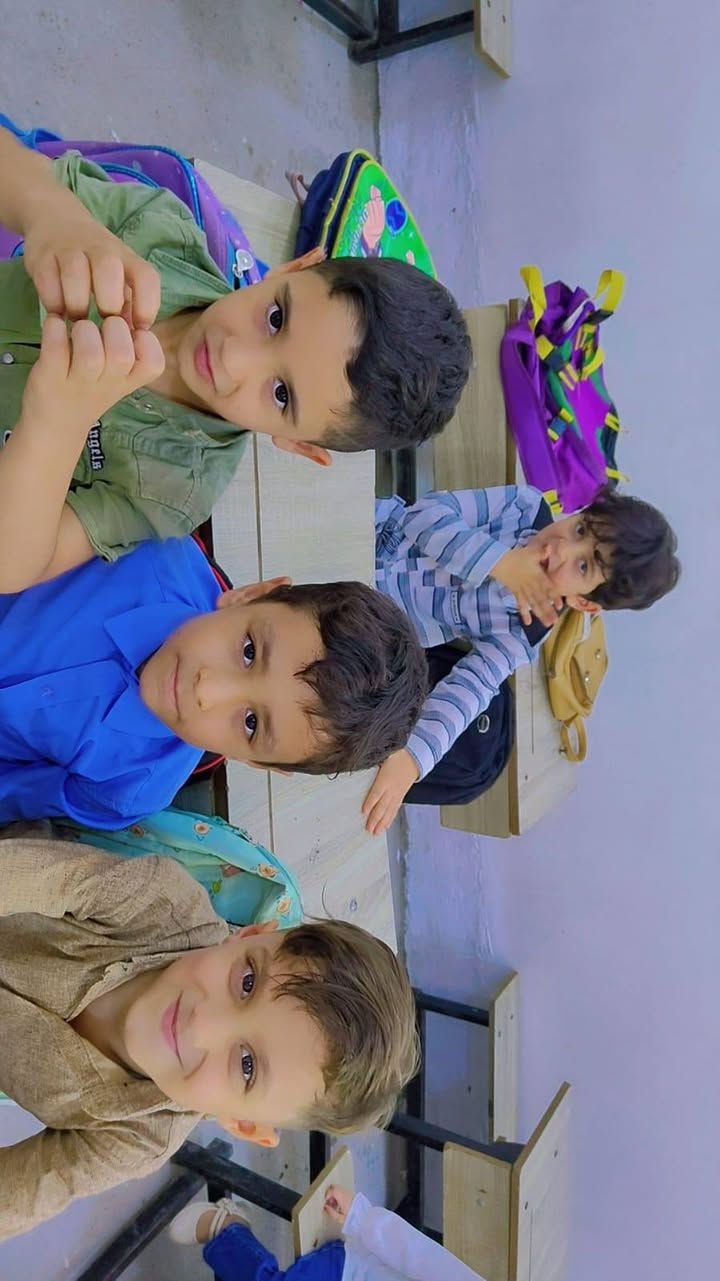 🌸 في روضةالبسملة الاهلية … نتعلّم النظام ونزرع المحبة! 🌸
نعرّف أطفالنا على قوانين الصف بطريقة بسيطة وممتعة لتكون بداية عامهم مليئة بالتعلّم والفرح. 💕
✨ والعدد ما زال محدوداً… وما زالت هناك مقاعد مناسبة لأطفالكم.
بانتظار صغاركم لينضموا إلينا 🌿💛
الموقع / النساف _قرب استوديو الاميرة
مديرة الروضة/ ***********
