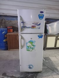 ثلاجة • للبيع