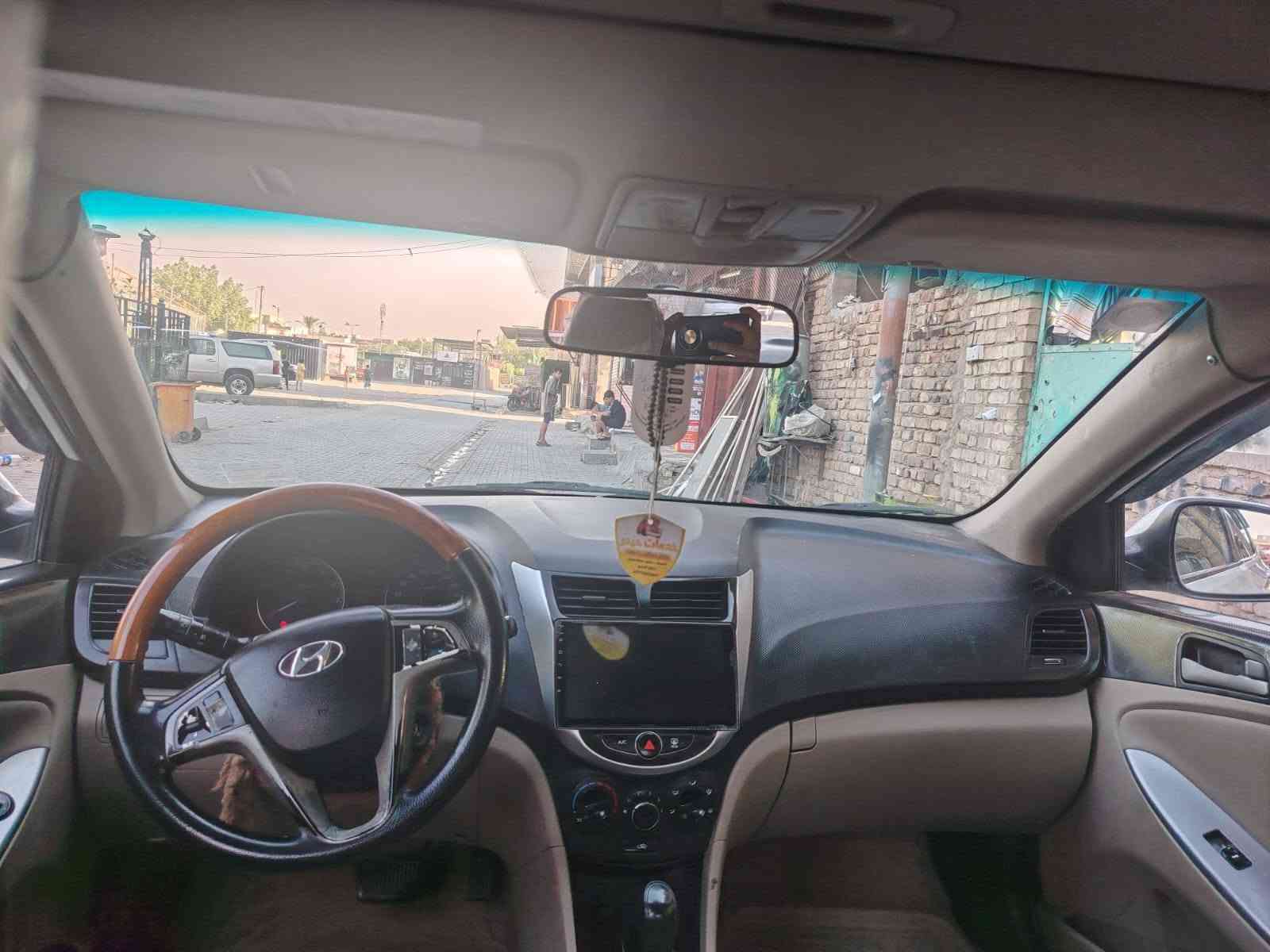 سلام عليكم ورحمة الله وبركاته اكسند خليجي مديل16 خليجي مكينه1600 تخم تاير باتري جديد  ضرر  قماره رقم بغداد  كير مكينه مكفولات كص مابيه سياره مال جناي رقم*********** مكاني بغداد سعر68وبيها مجال
