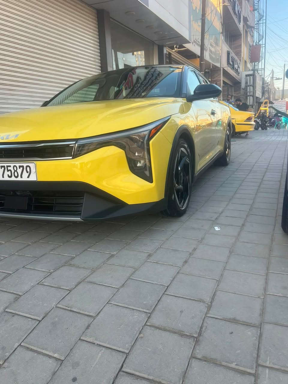 سلام عليكم كيا 4 موديل ٢٥ موصفات EX جاهزه من كلشي كير مكينه كفاله صور حادث مرفقه بدون ايرباك ماشيه ٢٣ عارضه ١٧٤ بيه مجال قليل مكاني لامين ثانيه ر***********
