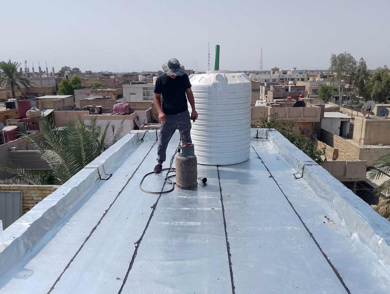 مخافة الله أساس العمل
🌧️🏠 تريد تحمي سطح بيتك من المطر والرطوبة وحرارة الصيف؟ 🌞💦
***********📞

تعلن شركة السلطان للأيزوكام عن توفر وتنفيذ عزل الأسطح باستخدام الأيزوكام الأصلي 🇮🇹 بسماكة 6mm، العاكس للحرارة والمانع للرطوبة.

🔥 ليش تختار الأيزوكام؟

✅ يعكس حرارة الشمس بنسبة تصل إلى 80%

✅ يمنع تسرب الرطوبة ويحمي السطح

✅ يتحمل مختلف الظروف المناخية

✅ ضمان جودة العمل لمدة 12 سنة

✅ صيانة مجانية خلال فترة الضمان

✅ أسعار مناسبة جداً وجودة عالية

🏗️ يُستخدم الأيزوكام على:

الصب • الفرشي • الأشتايكر • الجينكو • السندويج بنل • الأسطح المزفتة

💡 واستغنِ عن طرق العزل القديمة والثقيلة والمكلفة مثل:

التراب • النايلون • الفلين • الطين وغيرها.

🏢 نعمل على تغليف أسطح المباني الحكومية والأهلية

من شمال العراق إلى جنوبه 🇮🇶

🚗 لا تتعب نفسك بالبحث!

اترك عنوانك وتواصل ويانا، ونوصل لباب بيتك ونقدملك الخدمة بأفضل جودة.

📞 للحجز والاستفسار ***********

⭐ لسنا الوحيدين... لكننا نسعى دائماً لأن نكون الأفضل. ⭐

📲 فضلاً وليس أمراً: شارك المنشور حتى يستفاد غيرك.
