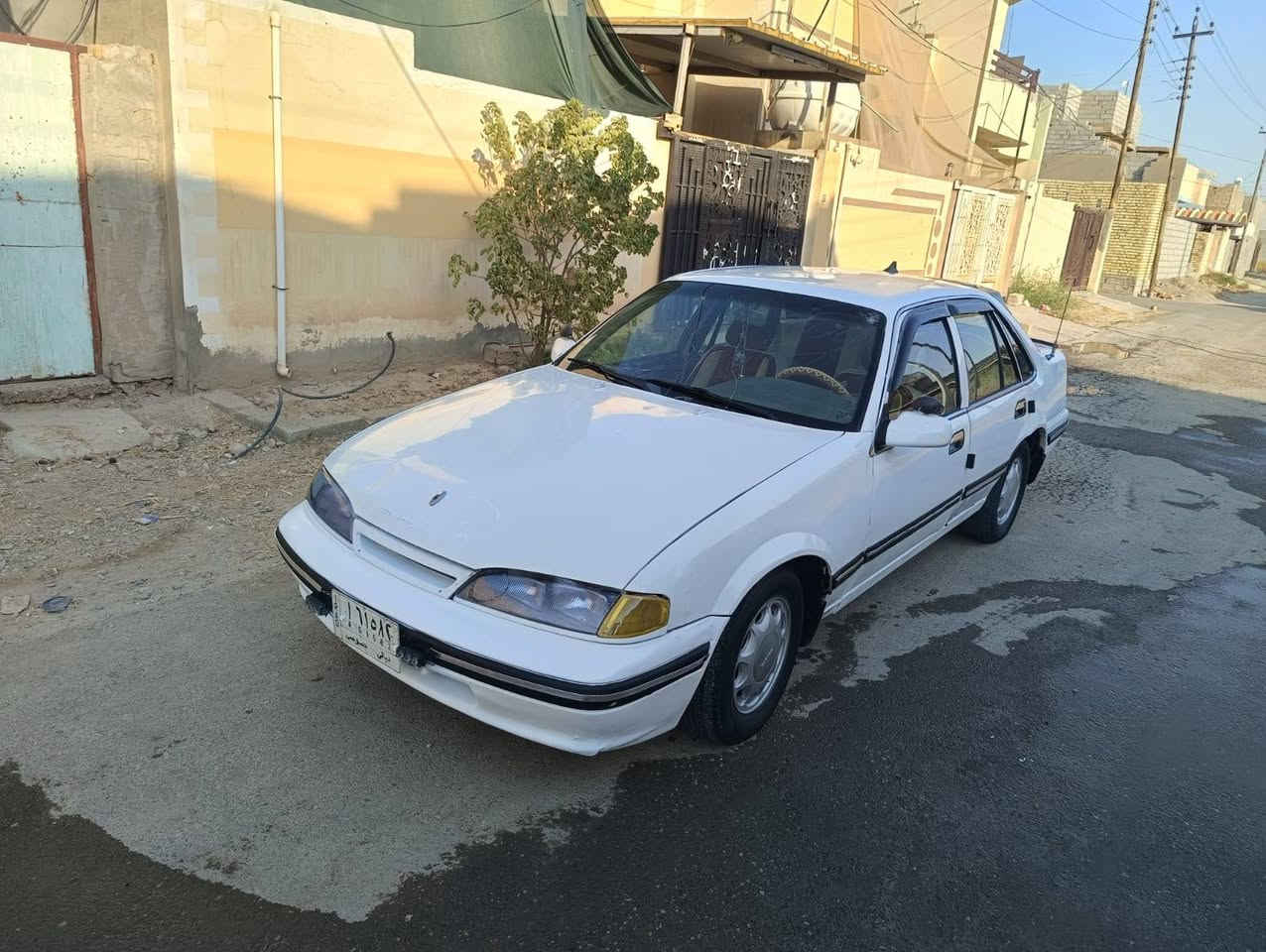 سلام عليكم برنس موديل 95 للبيع
مكينه جديده مال حاويه كير عادي جديد صدر خلفي امامي جديد كهربائيات كله شغاله على وضع شركة تخم تاير جديد سياره بلاديه بدون حادث وبدون صبغ سنويه لل 29 تحويل مباشر مكاني ديالى الغالبيه سعر 27 وبيه مجال 
***********
