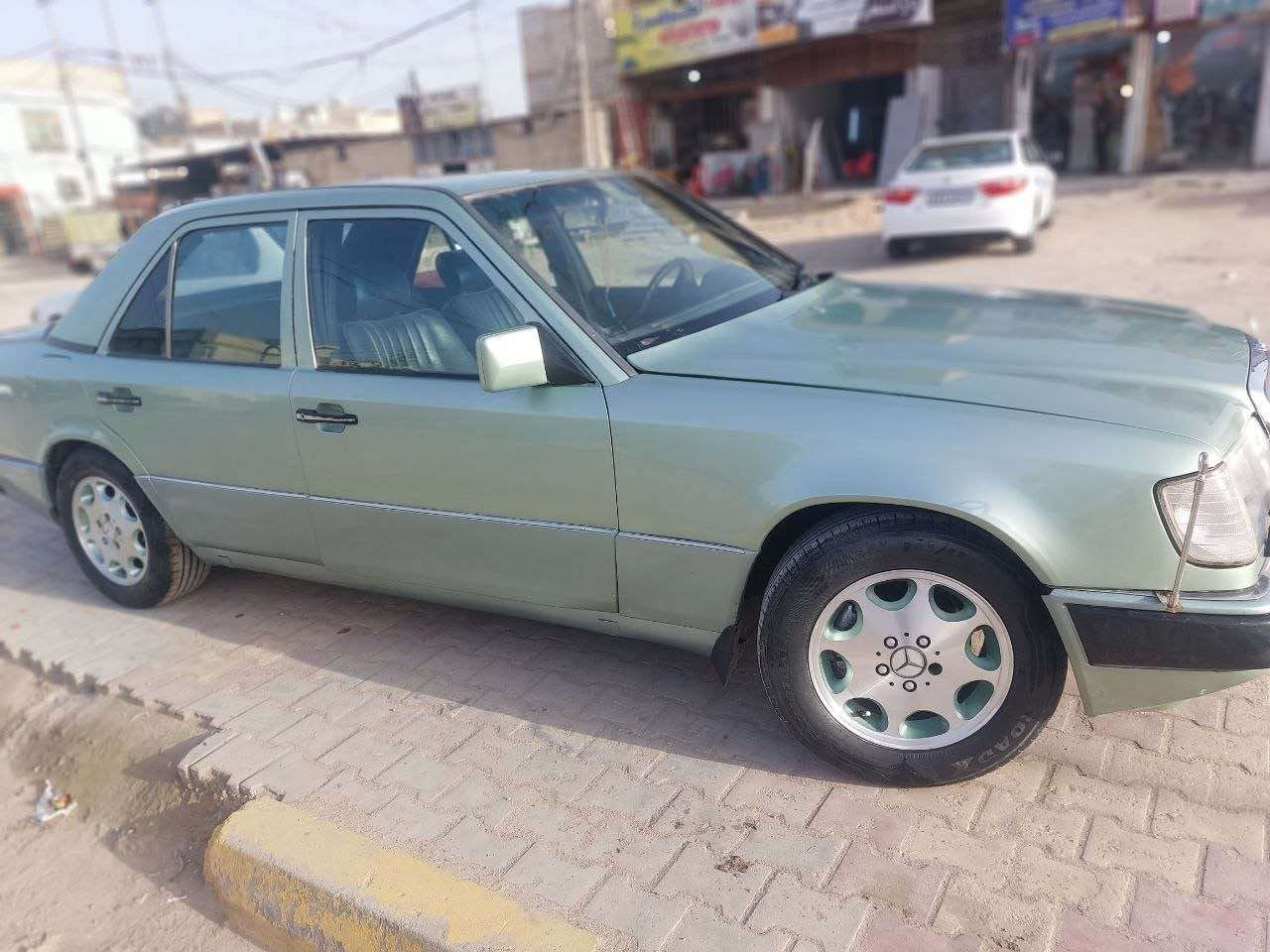 سياره جاهزه محتاجه دبلات خلفيه 
كهرباىئياتً كله شغاله السعر ٤٥ 
مكانً كربلاء للتواصل *********** تكريت, صلاح الدين
