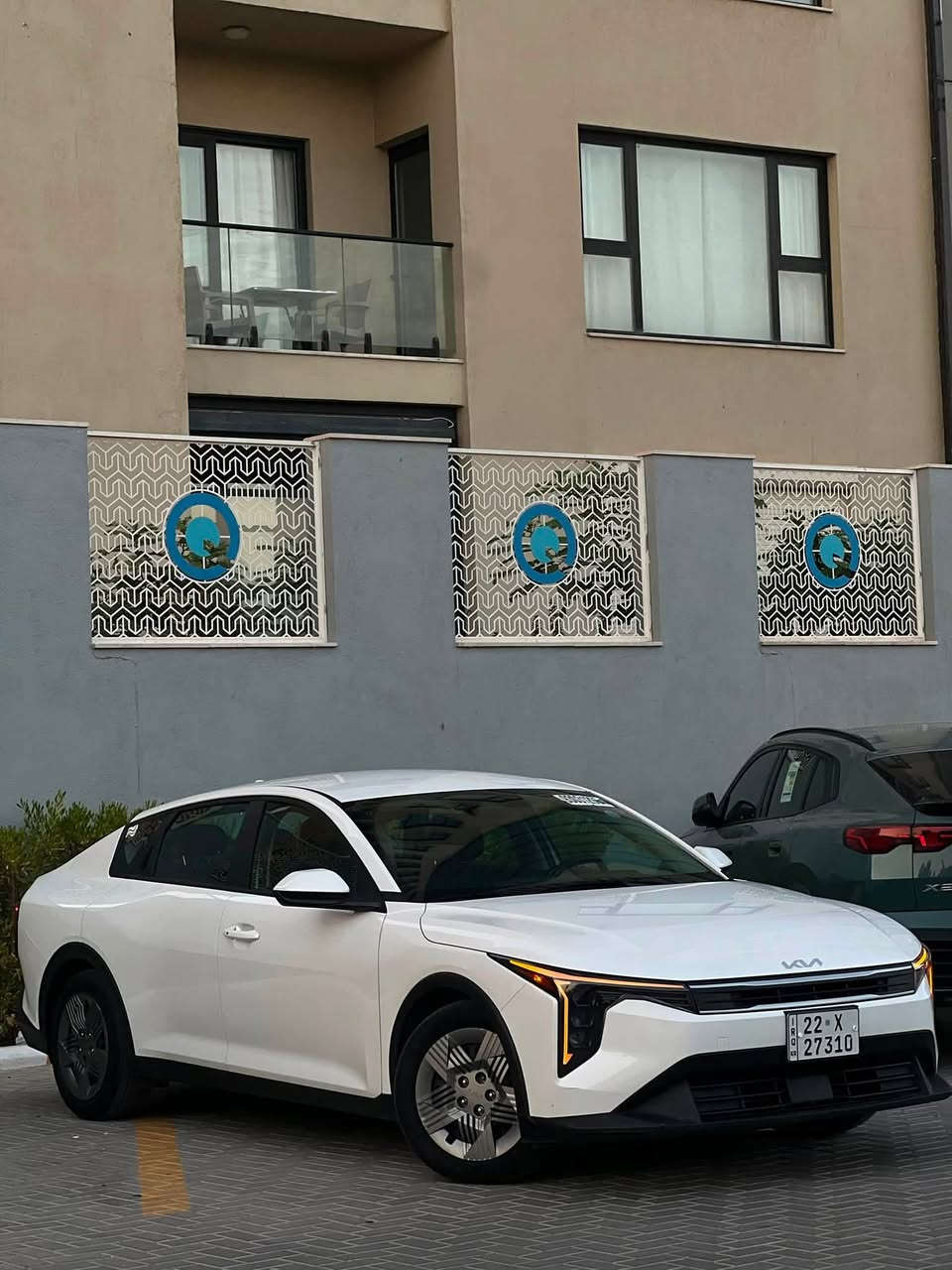 السلام عليكم
KIA K4 2025
دخول وترقيم جديد تحويل وكالة موجود
رقم اربيل
المواصفات
بصمة ابواب
لد امامي 
لد خلفي 
رادار امامي
رادار خلفي
رادار جانبي
فول تحكم ستيرن 
تحديد مسار
قيادة ذاتية
مثبت سرعة
اوتو هولد
سايد بريك بصمة
عداد دجتل
شاشة متصلة
كامرة دوارة
تدفئة كشنات
محرك 2000 دوش ✈️✈️✈️
السيارة بدون قطرة صبغ
دعامية فقط وراجعة بلادي
السعر:173$
الموقع:بغداد حي الجهاد
للاستفسار:***********
***********
