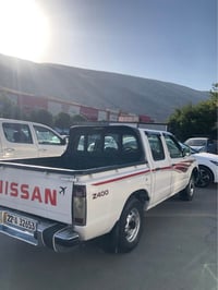 بيكاب نيسان • ٢٠٠١ • سوران