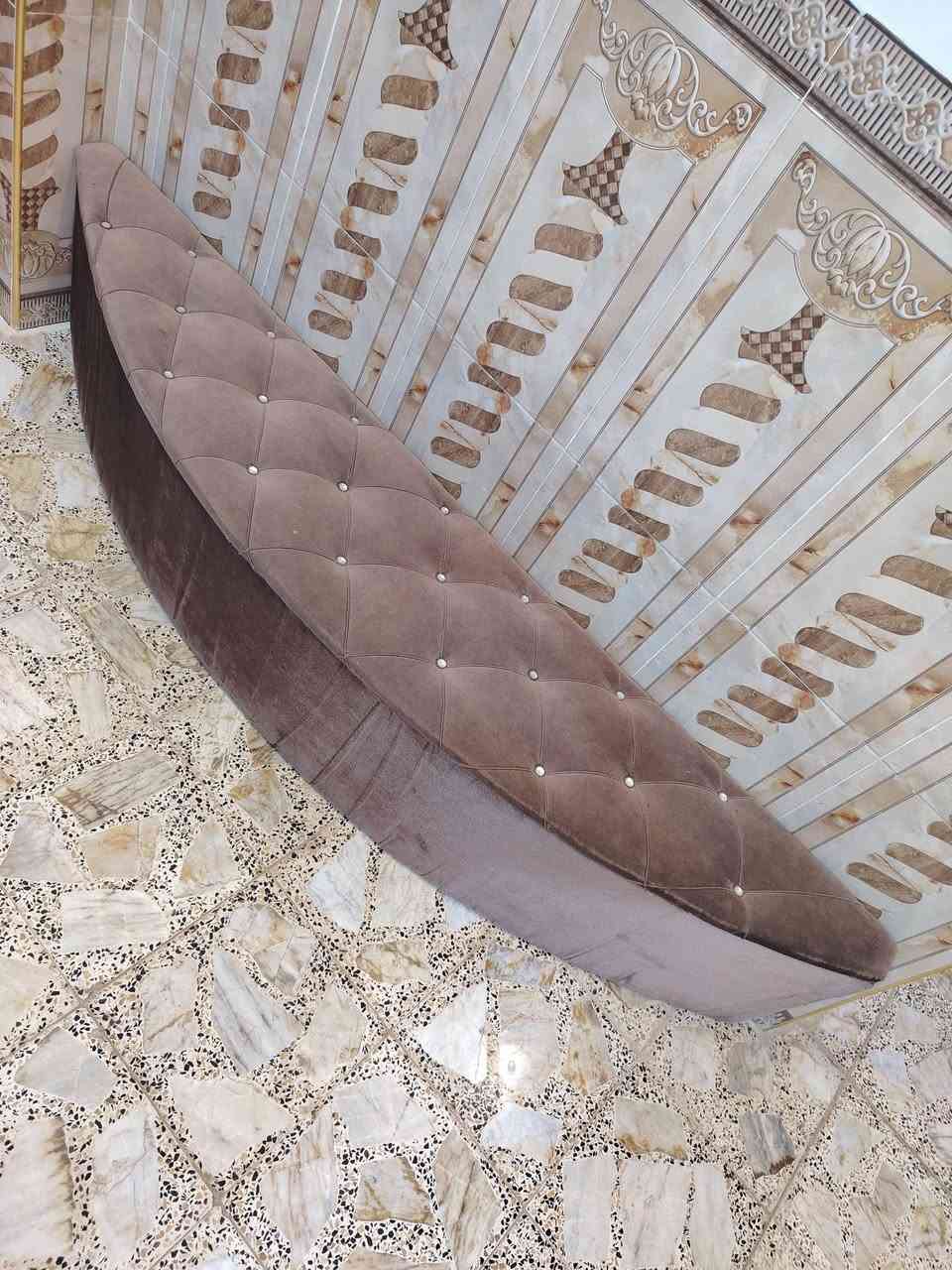 ميز • كوشه • امام الجربايه