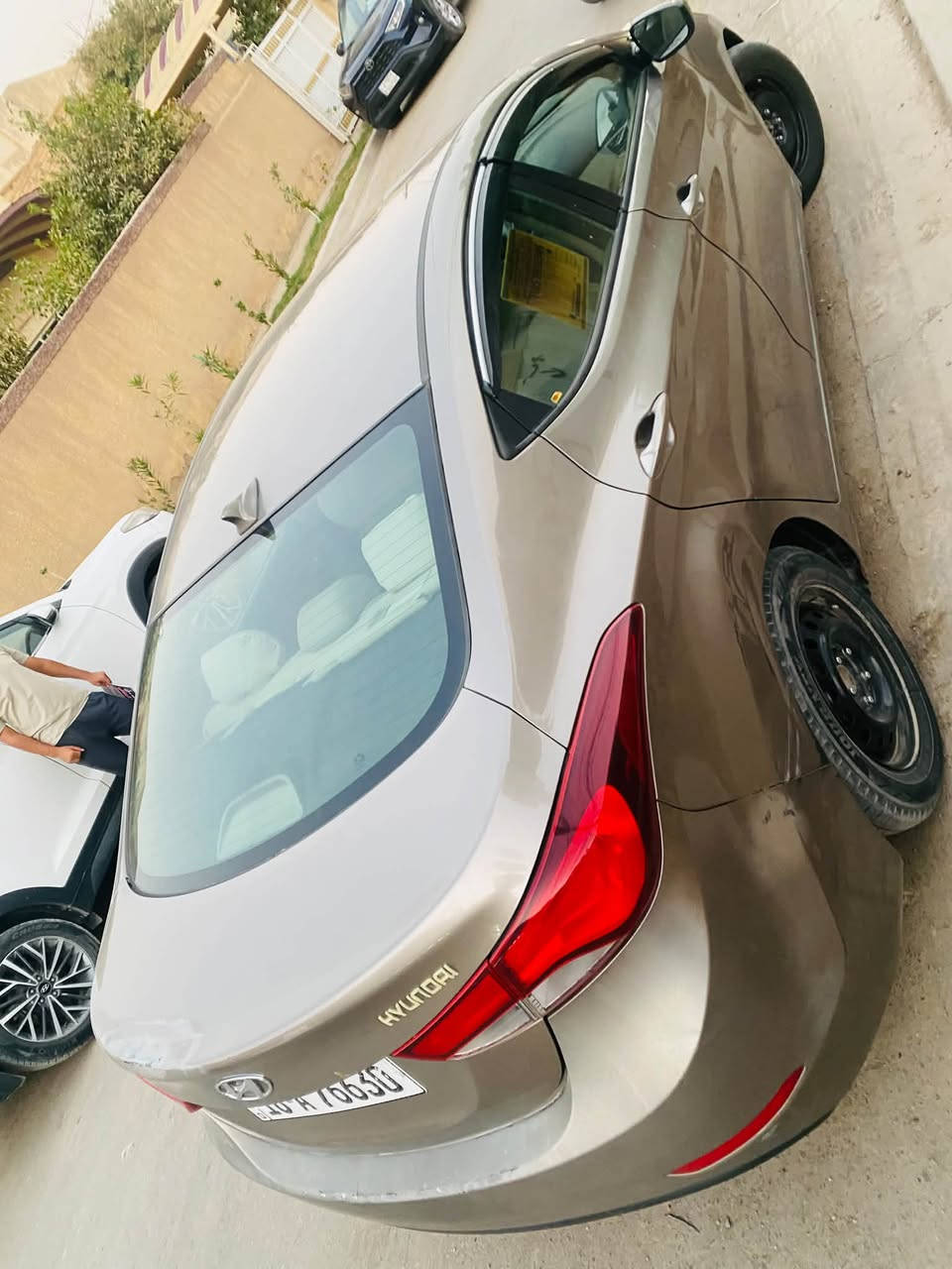 النترا ٢٠١٥
رقم بابل ب اسمي
سياره أمريكية مبدل باب و بنيد و بيها بوارد بسيط 
مكينة و كير مفتوحات و شغل درجه أولى 
تبريد شغال 
سيارة حلوة و كاعدة
السعر ٨٧ 
مكان السياره حله شارع ٦٠
للأستفسار الاتصال 
***********
