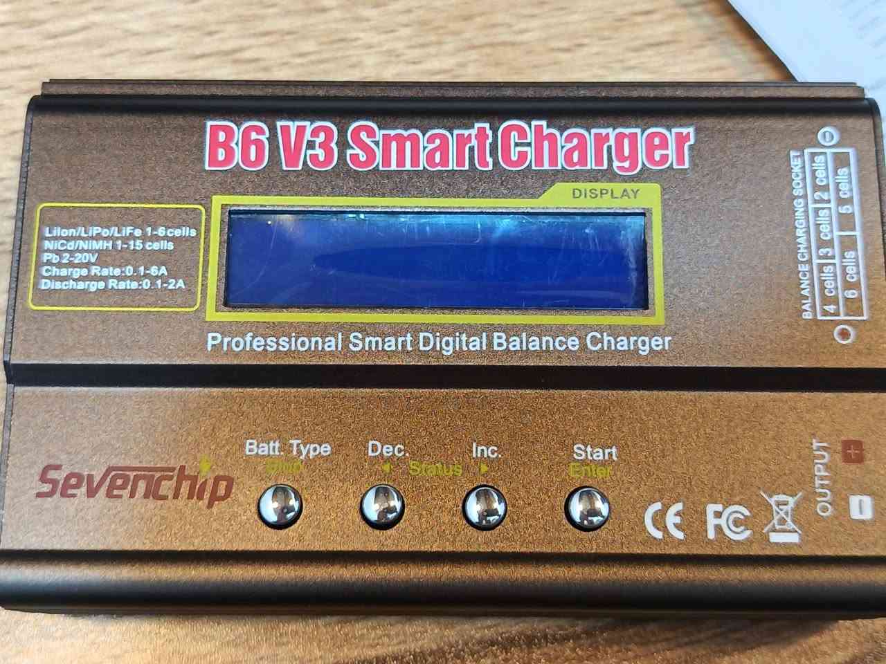 شاحن توازن رقمي • B6 V3 • لبطاريات RC