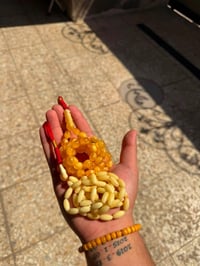 1_ بيض حمام / 47 غرام / 78 حبة والله شاهد بالواقع بعد احلى الصورة ظالم...