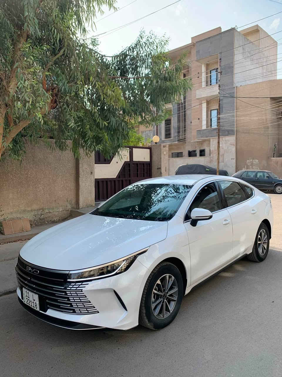 بيوايدي موديل 2025 ماشيه 5800 بيه تبديل جاملغ وبنيد نفس اللون اصلي اثر طخه دراجه مرقم بغداد السياره جاهزه بدون نواقص السعر 17 مليون و500 الف دينار وبيه مجال بسيط بعد المعاينه مكانه بغداد العامريه 
*********** 
***********
