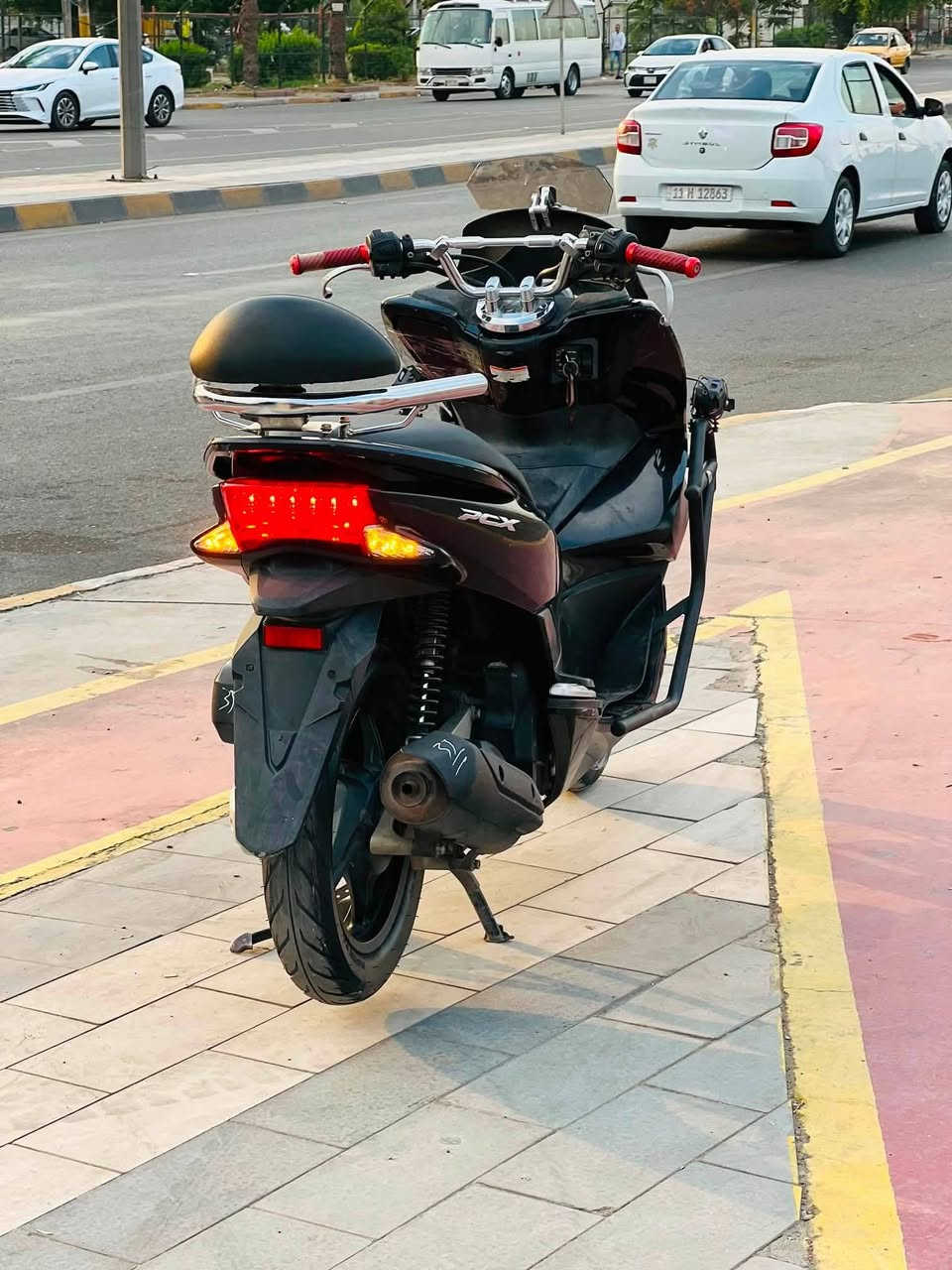 هوندا PCX • ١٥٠ • جديدة