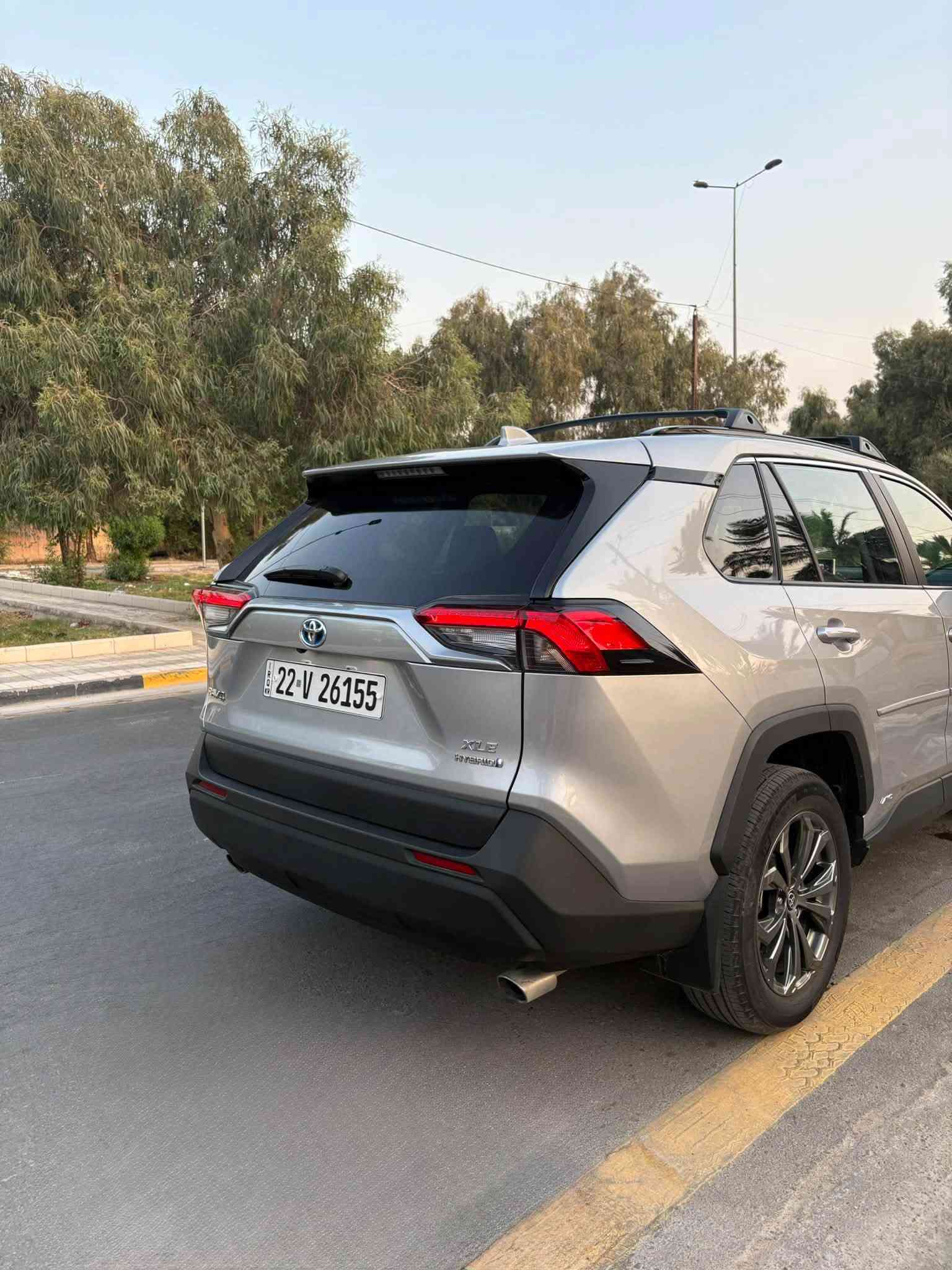 تيوتا راف فور 2024 xle premium هايبرد

اللون : سلفر  
دخول جديد ( رقم اربيل ) 
ماشية 20 الف ميل 

المواصفات : 
1- فتحة 
2- بصمة 
3- كراسي جلد 
4- كرسي السائق كهرباء 
5- صندوق كهرباء 
6- صندوق شفط
7- ترحيب عند الاقتراب من السيارة 
8-تشغيل عن بعد 
9- بصمة أبواب 
باقي المواصفات معروفه ( xle premium )

الضرر :

صور الحادث مرفقه بالمنشور 

السيارة بدون صبغ 

تبديل جاملغ نفس اللون 

ايرباك ستيرن فقط راجع سستم 

السيارة بدون شواصي بدون لغود

—————————————-

السعر :258$ وبيها مجال بسيط 

انتبه السيارة بدون صبغ 

المكان : بغداد - العامرية 

للاستفسار : ***********

