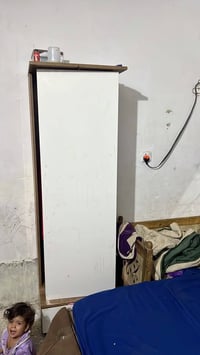 غرفة نوم البيع ٩ قطع سعر ٣٥٠ وبي مجال 07725696664