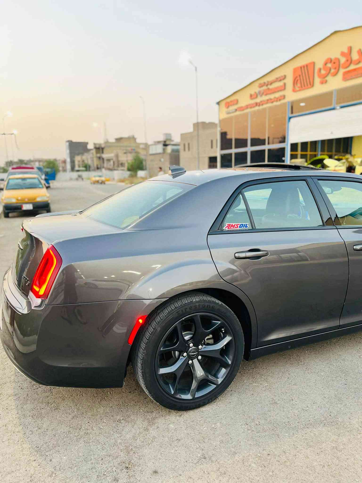 سلام عليكم 
اوباما كرايسلر اخر صدار 2023
دخول جديد كتاب ظباط تسلم مرقمه (كربلاء) تحويل ثاني يوم
الحادث منشور
مواصفات (S) معروفة
بنراما
شفتات ستيرن
نظام سبورت
دمام
شاشه كاربلي
كشنات تدفىة S
مكان السياره (بغداد)
***********
