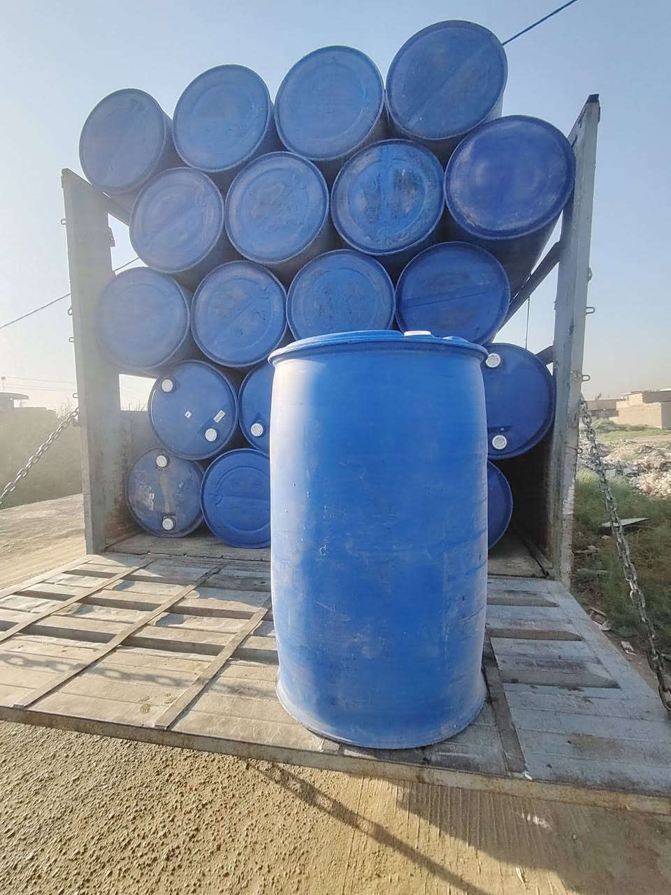 برميل 220 لتر نظيف جدا (مغسول)
***********
