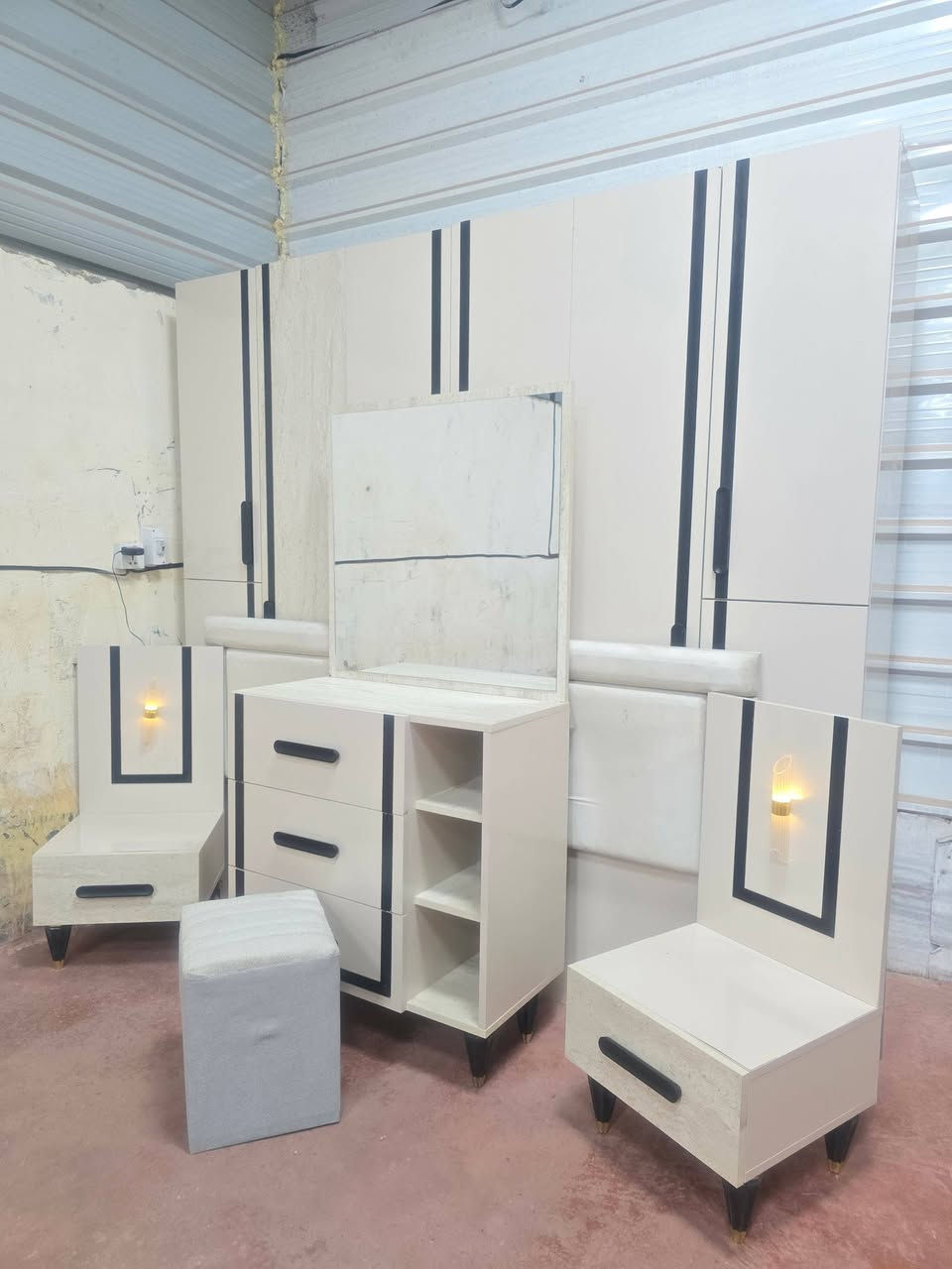 💎💗 غرفة تركي مستخدم
🛏️ 6 قطع كاملة
💯 نظافة 95%
نضام هدروليك 
ضهر بلوك 
🚪 نظام أبواب مرتب
💸 السعر 550للــتواصل علـى الـواتـســاب ☎️***********
🪛 شد مجاني
🚚 نقل مجاني
💎
