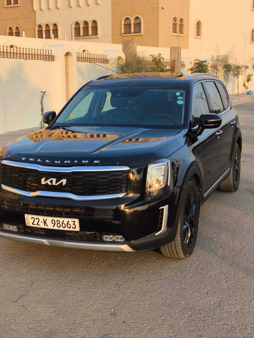 للبیع
كيا تيلورايد موديل 2022اسود  امريكي فول فول مواصفات 
 كاميرات برؤية 360 درجة
بها جملغ امامی نفسه مصلح وحافة البنيد صور الحادث مرفقة بالمنشور مع رقم الشاصي
بدون دواخل بدون ایی نواقص
سیارە كلش كلش جدید 

240$
 

            
                  
 1-  كيا تيلورايد  رقم اربيل 
2- محرك 6 سلندر 3800 
3-  ويل كب حجم 20 اسود  تاير بحالة ممتازة جدا 
4- عداد المسافة الحالي 58مايل
5 بصمة ابواب امامية  وبصمة تشغيل وتشغيل عن بعد
6- لايتات زينون عالي ناصي عدستين 
7-اشارة في المرايا الجانبية مع حساسات الاجتياز  المري شفط
8- مصابيح ترحيب في مقابض الابواب 
9 رادار امامي تفاعلي للتوقف التلقائي امامي خلفي
10-السيارة بانوراما فتحتين 
11-حساسات امامي خلفي 
12- كاميرات عدد 4 برؤية 360 درجة 
13-باب الجنطة كهربائي شفط 
14غرفة السيارة اسود 
14-تحكم كهربائي متكامل لقاعد المقدمة 
15 المقاعد الامامية تدفئة وتبريد كشن 
16-  
17-شاشة دشبول كبيرة لمجموعة من الايعازات والضبط
18-بردات اصلية للابواب الخلفية 
19-مقاعد وسطية تطوى كهربائيا ويدوية الفتح 
20- انارة ليزرية متعددة بمزيج هائل من الالوان لأنارة دواخل السيارة 
21-مرايا جانبية شفط كهرباء مع ذاكرة لكشن السائق
22- خاصية تحديد المسار والتنبيه عند الخروج من المسار 
23-المقعد الوسطي منفصل  VIP
24-تبريد السيارة 3 قطع 
25- تحكم ستيرن جهتين متعدد الايعازات 
26- وضعيات القيادة عدد 3 
27- تنبيه بالارتجاج في المقود
28_ الجام الامامي والخلفي كله اوتو  

وباقي المواصفات بالسيارة الغنية عن التعريف 
رقم أربيل 
السيارة موجودة بكربلاء المقدسة 

***********
