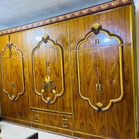 غرفة نوم • عراقية • الموذن
