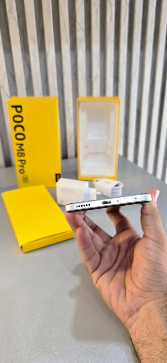 بوكو m8 برو
POCO M8 Pro 5G
     بسعر 475 الف

🔹 الذاكرة الاساسية 256GB 
🔷️ الذاكرة العشوائية 8GB 
🔷️ المعالج Snapdragon 7s Gen 4
🔷️ البطارية 6500mAh ، ويدعم شحن 100W
🔷️ كاميرا 50MP 
🔷 ️مقاومة ماء وغبار IP68/IP69

لمشاهدة جميع الموبايلات والإكسسوارات المتوفرة
ادخل على الهاشتاك👇🏼
#مركز_احمد_الخفاجي
للطلب والحجز مراسلتنا واتس اب 
***********
او التوصل دايركت 

#موبايلات_العراق #موبايلات_الحلة #موبايلات_بغداد  #احمد_للموبايلات #عروض_العراق #تكنولوجيا_العراق
#خط_كفو #زين_العراق
—————————————

 مركز أحمد الخفاجي للموبايلات

بابل – ناحية أبي غرق – شارع المركز

